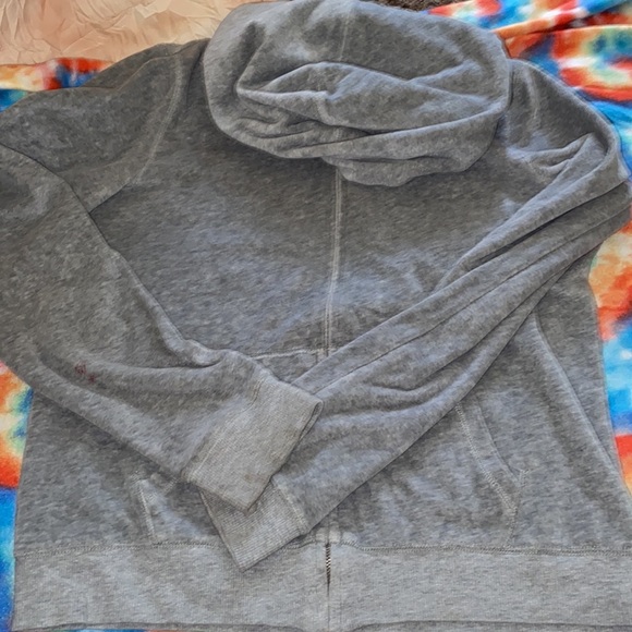 Grey victoria’s secret jacket| kind of thin| worn a few times| - Picture 2 of 3